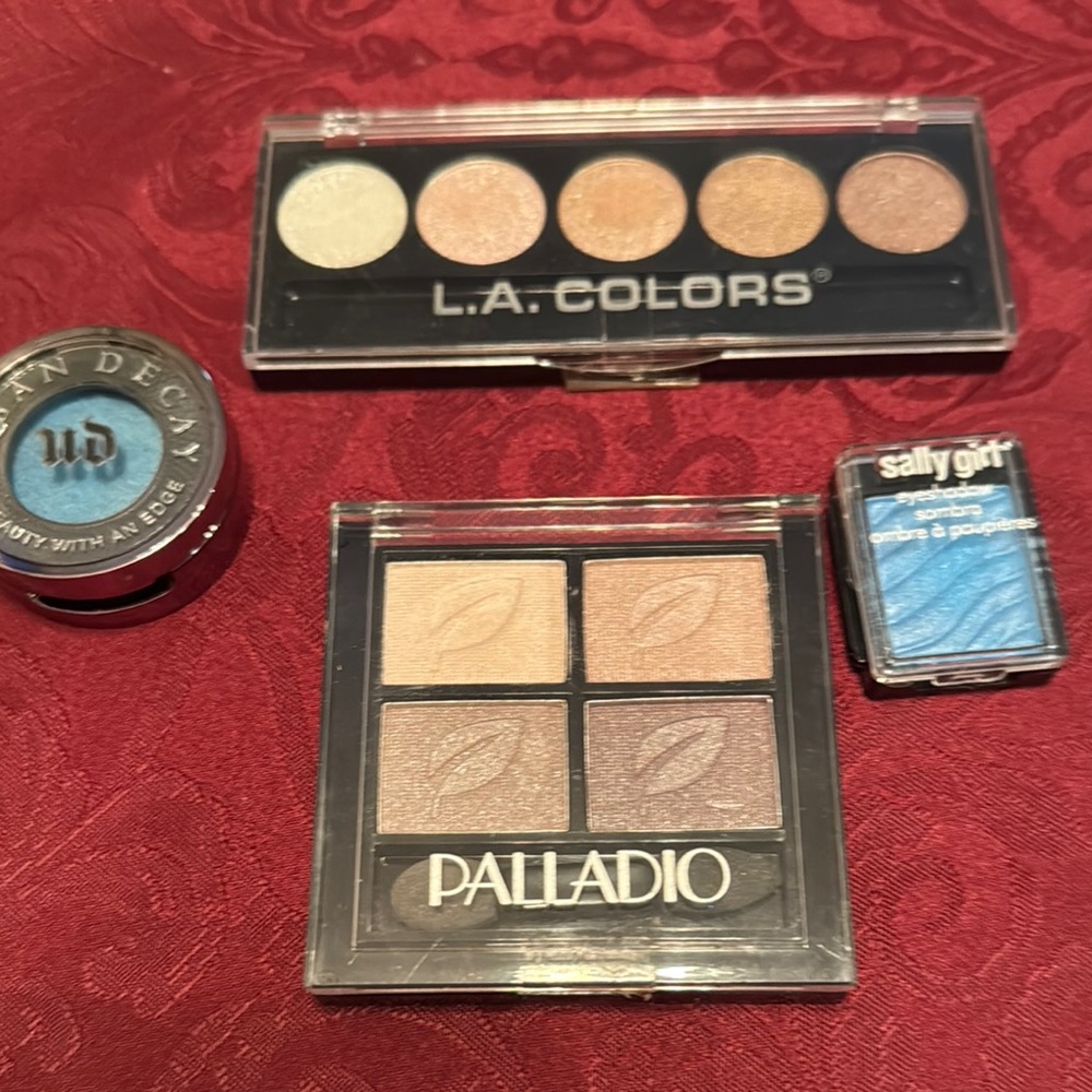 L.A. Colors and Palladio Eyeshadow Set